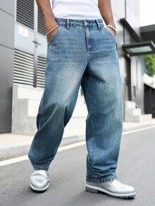 Manfinity EMRG 男士街頭風休閒多口袋刺繡藍色牛仔褲 - 中等水洗藍 - 查看 2