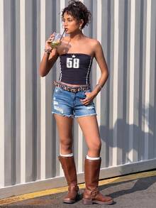 SHEIN Teen Girls' Summer Casual Vacation Fashion Street Chic Daily Commute Distressed Frayed Hem Denim Shorts - Medium Wash - View 4