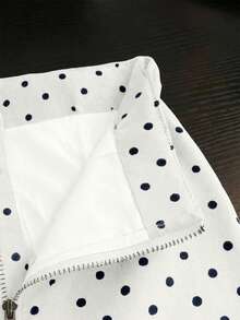 SHEIN Franclia Korean Style Girl Vibe Low Waist A-Line Fashionable Slimming Polka Dot Print Zipper Women's Skirt, Vacation, Outing, Y2K, Spring, Summer, Back To School Season, Casual, Beach, Business, Versatile, Women's Grey Skirt, Women's Polka Dot Bottoms - Black and White - View 4