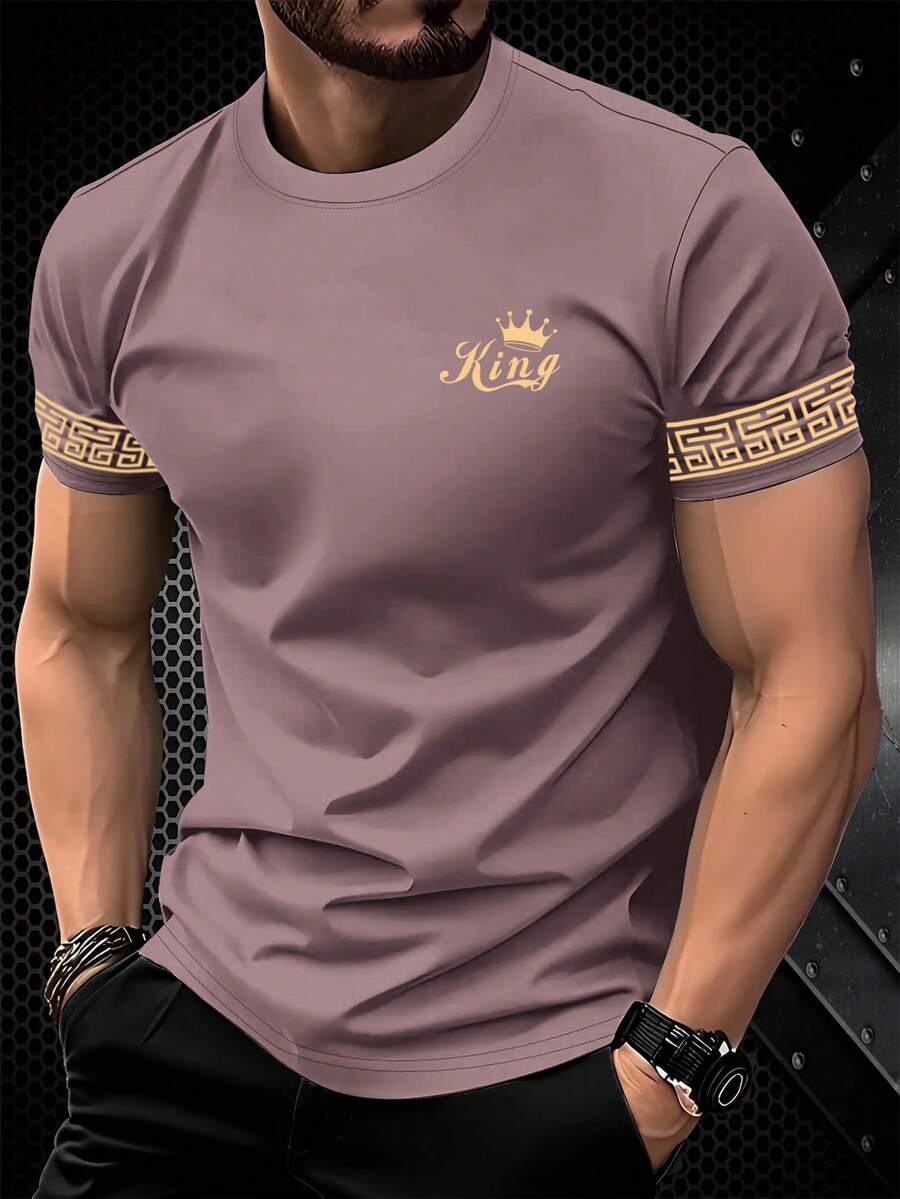 Calvornis 經典百搭灰色與粉色男士短袖T恤,金色「King」小圖標袖口搭配吉祥圖案設計,成熟酷感街頭風 - 彩色 - 查看 1