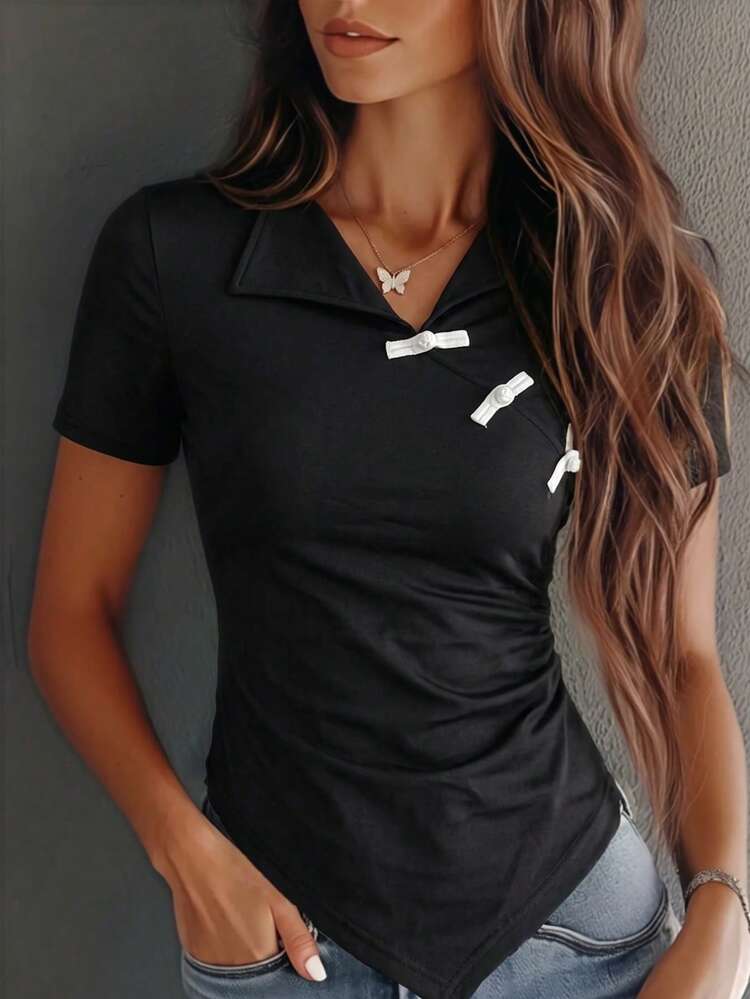 SHEIN تي شيرت نسائي أسود مضلع بياقة وأزرار على شكل ضفدع وتجاعيد، تي شيرت صيني أنيق جديد للصيف والاستخدام اليومي العادي - الأسود - مشاهدة 3