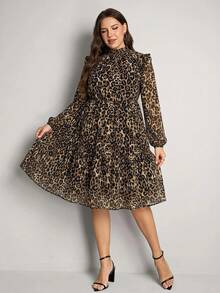 Comfylo Gaun Wanita Ukuran Besar Modis Motif Leopard dengan Kerah Berkerut dan Lengan Lentera untuk Musim Gugur - Coklat - View 7