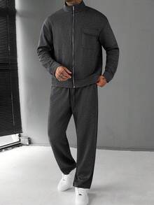 Manfinity Homme 男士休閒口袋拉鍊長袖夾克與抽繩腰工裝褲套裝，男士運動套裝，男士休閒套裝，男士服裝套裝 - 灰色 - 查看 3