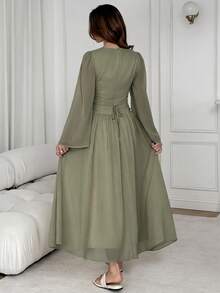 Solavon Women's Elegant Solid Color Ruffle Long Dress - Green - View 2