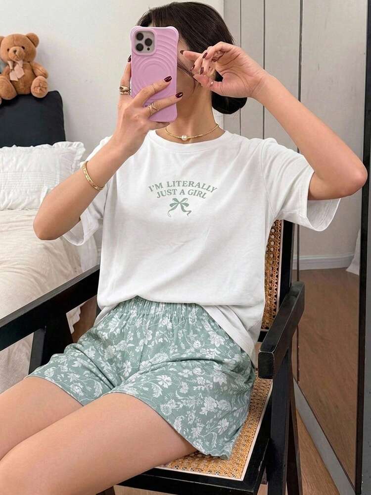 DAZY 2pcs/Set Women's Summer Pajama Set, English Graphic Short Sleeve T-Shirt & All-Over Ditsy Floral Short Pajama Pants - White - View 4