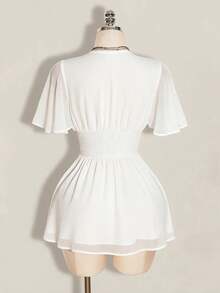 SHEIN ICON 女款夏季黑色極簡純色V領荷葉袖收腰迷你洋裝 - 白色 - 查看 2