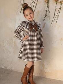 Emery Rose Kids Emery Rose Kids 兒童少女可愛度假休閒杏色格紋蝴蝶結長袖寬鬆連身裙 秋季花卉洋裝 校服 開學穿搭 - 卡其色 - 查看 10