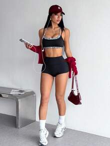 SHEIN Dewbera 女款休閒豹紋拼色背心與修身短褲運動套裝 - 黑與白 - 查看 4