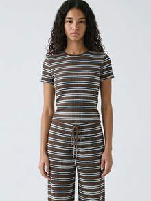 SHEIN 青少年女孩 2件/套 短袖圓領T恤套裝，紗染條紋T恤套裝，休閒，街頭風，返校，度假時尚套裝 - 藍色 - 查看 4