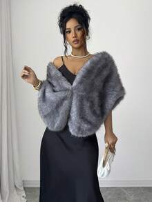 SHEIN Raffinéa Autumn/Winter High-End Fashion Faux Fur Shawl Outerwear For Cheongsam - Grey - View 6