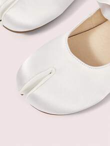 CUCCOO DOLLMOD Women's Side Cutout Bow Tabi Mary Jane Flats White Satin Ballet Flat Shoes Fall Shoes - White - View 4