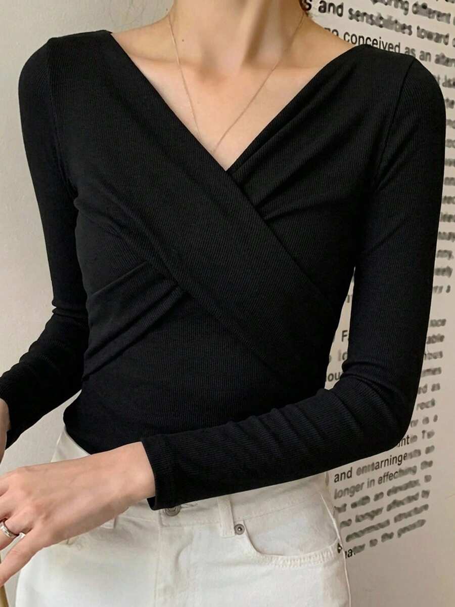 DAZY 女款大圓領修身短袖優雅T恤 灰色 春夏款 - 黑色 - 查看 1