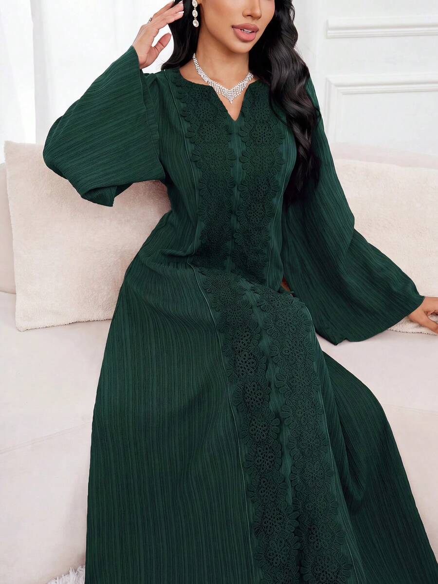Al Najma 女款對比蕾絲長袖鏤空V領優雅綠色阿拉伯風洋裝 - 墨綠色 - 查看 1