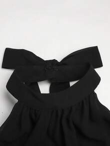 SHEIN 兒童青少年女孩純黑色百褶掛脖蕾絲下擺時尚度假派對洋裝 - 黑色 - 查看 4