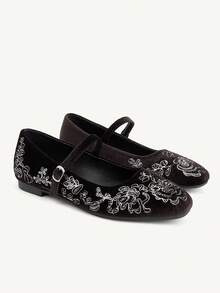 CUCCOO CHICEST 刺繡設計時尚女款平底鞋，舒適百搭通勤約會街頭氣質日常鞋 - 白線咖啡棕底 - 查看 2
