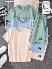 SHEIN 6件套男童舒适休闲圆领短袖T恤短裤套装，卡其色基础款上衣短裤、天蓝色基础款上衣短裤、薄荷绿基础款上衣短裤，高性价比多件套，适合外出、街拍、派对和休闲活动。 - 彩色 - 查看 5