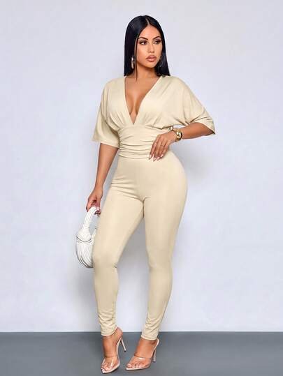 SOLERSUN Deep V-Neck, Gathered Waist, Mid-Sleeve Top, And Fitted Trousers Two Pieces Set