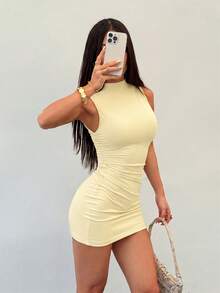 SHEIN PETITE 女款純色立領迷你洋裝 外出早午餐夜店穿搭 淡黃色 夏季性感 - 淡黃色 - 查看 1