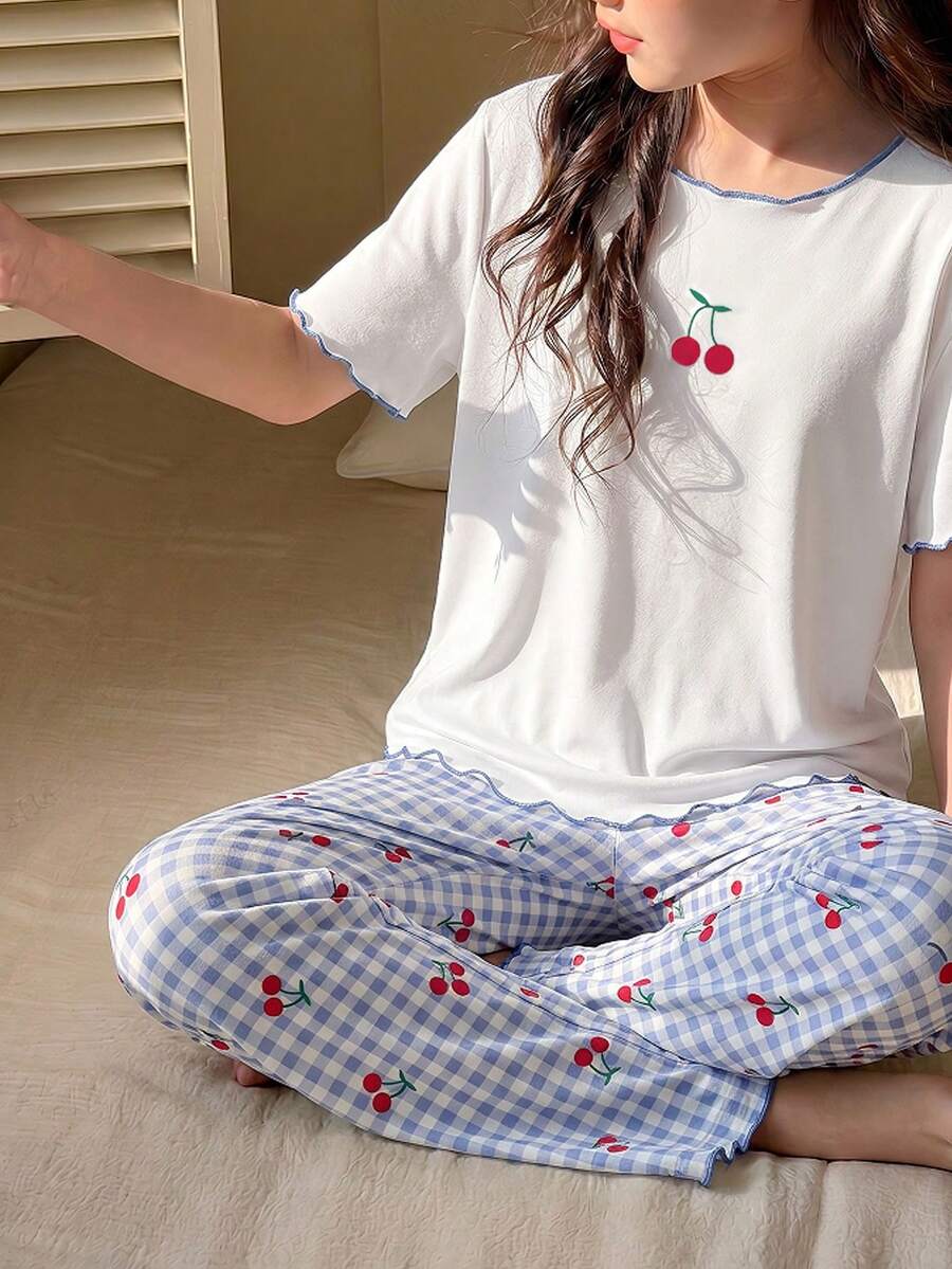 SHEIN Tween女孩睡衣套裝 1套,熱銷新款蝴蝶結、櫻桃、字母、熊組合印花,對比滾邊針織短袖全身印花長褲休閒居家服 - 彩色 - 查看 1