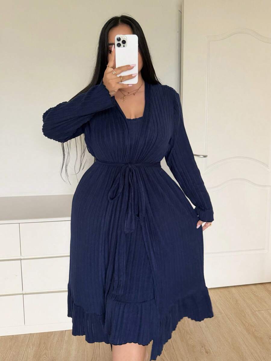 Napfluff CURVE Napfluff CURVE طقم قميص نوم وكاميول وكيمونو نسائي كاجوال محبوك مضلع مقاس كبير - أزرق بحري - مشاهدة 1