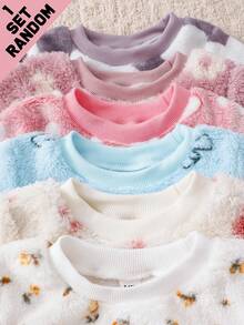 SHEIN Conjunto de 1 pieza de ropa de estar en casa con estampado elegante de nubes y flores, cuello acanalado, manga larga y pantalones de felpa, estilo pesado, acogedor, suave y lindo para otoño/invierno - Multicolor - Ver 3