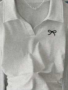 SHEIN 女款 POLO 領修身 T 恤，休閒極簡優雅風，適合日常休閒穿著，長袖上衣，春/秋季新款時尚上衣，蝴蝶結圖案 T 恤上衣 - 灰色 - 查看 5
