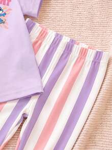 Bộ áo thun tay ngắn cổ tròn dáng rộng và quần legging cho bé gái, phong cách casual tối giản, họa tiết hoạt hình thỏ xanh Lulu & Stitch dễ thương, kẻ sọc, phù hợp xuân/hè, kawaii, đồ họa, thoải mái, phong cách du lịch, màu dopamine, phong cách tiệc tùng - trắng - Xem 5