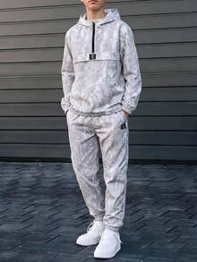 SHEIN 2件組 青少年男孩休閒街頭風乾葉圖案半拉鍊連帽外套與慢跑褲套裝，適合秋冬休閒運動風 - 灰色 - 查看 1