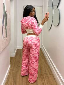 Fiercella Fiercella Women's Autumn/Winter Pink Camouflage Casual Streetwear Camouflage Pattern Cropped 2 Pieces Set,Afro Fashion Outfits Everyday Jogging - Hot Pink - View 2