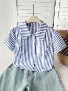 SHEIN 青少年女孩休閒可愛藍白條紋刺繡裝飾修身短袖襯衫上衣 學院風畢業季夏季襯衫 - 藍色 - 查看 5