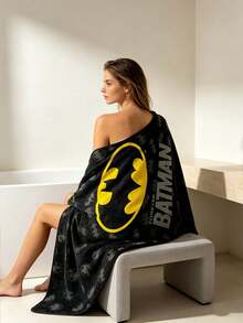 Batman X Joivida Bat Pattern Themed Polyester Bath Towel, Lightweight & Fade-Resistant, Fast-Drying Towel For Gym, Travel & Beach - Black - View 3