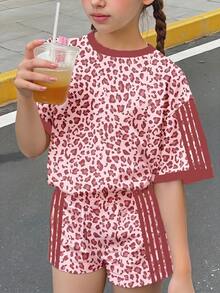 時尚復古運動學院風 粉色與棕色拼接豹紋 少女休閒舒適圓領短袖T恤與短褲兩件套，適合春夏日常穿著、度假、外出、校園、運動、返校，時尚女孩慵懶風 - 彩色 - 查看 1