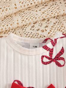 SHEIN Vintaside Kids 2件組新生女嬰杏色蝴蝶結豹紋圓領長袖荷葉袖抓絨內裡羅紋軟布料T恤上衣 + 彈性腰粉色休閒長褲，可愛時尚韓風甜美套裝，適合秋冬日常穿著、旅行、度假、派對、室內外場合 - 紅白色 - 查看 5