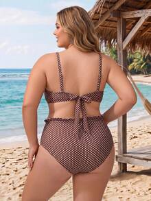 SHEIN CURVE+ 大尺碼女款夏季海灘波點細肩帶比基尼上衣與三角褲兩件式泳衣套裝 - 棕色 - 查看 3