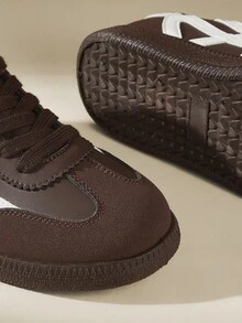 CUCCOO EASI 女款休閒百搭簡約通勤鞋，適合聖誕節 - 棕色3 - 查看 5
