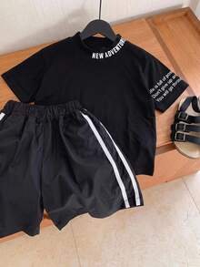 SHEIN 儿童/男童休闲韩版宽松圆领半高领短袖字母印花T恤，适合通勤、上学、日常休闲、运动、春夏穿着。 - 黑色 - 查看 5
