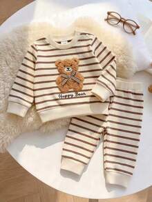 SHEIN Playful Pals 2件組新生兒男嬰衛衣長褲套裝，可愛杏色熊刺繡蝴蝶結條紋，長袖圓領，休閒戶外秋季舒適慢跑款，彈性腰頭 - 棕色 - 查看 5