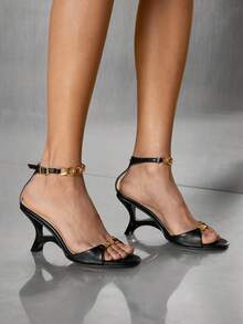 SHUZIA Women's Elegant Minimalist Ankle Wadge Sandals - Black - View 2