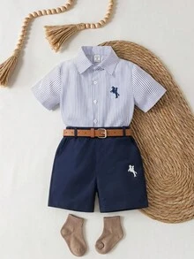 2 件年轻男孩绅士服装：条纹蓝色刺绣马匹 Polo 衫和西装短裤（配腰带），时尚休闲日常穿着，适合上学、旅行、生日派对、婚礼、戒指持有人、花童 - 藍色 - 查看 1