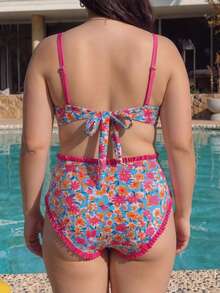 Swim Mod Plus Size 2pcs Swimwear Set With Random Print & Solid Rose Red Color Block, Lace Trim, Back Tie Bow - Multicolor - View 2