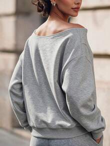 Balvessa Grey Floral Cold Shoulder Asymmetric Collar Design Sweatshirt, Cross Lapel Hollow-Out Dropped Shoulder Lantern Sleeve Loose Casual Pullover Top, Korean Relaxed Sexy Style, Casual Sweet Cool Spicy Girl Style, Street Atmosphere Daily Style, Suitable For Street Casual Outings, Couple Dates, Portrait Street Photography, Pair With Jeans - Light Grey - View 2