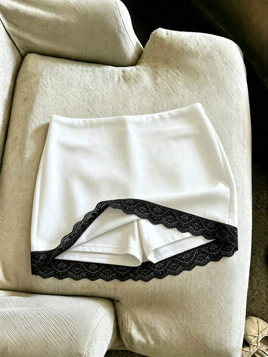 SHEIN Franclia 女款休閒純色迷你裙,適合夏季,可搭配短褲穿在裙底,牛仔裙 - 白色 - 查看 1