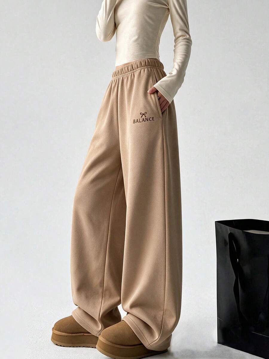 SHEIN 青少年女孩彈性腰字母印花休閒日常穿著運動長褲 - 卡其色 - 查看 1