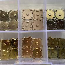 SHEIN 混色 6 色梅花磁扣鈕扣盒裝組，10mm/14mm/18mm - 24sets Mix 6 Colors - 查看 11