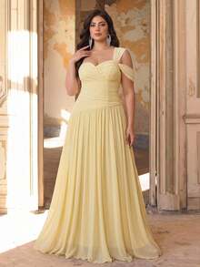 Aureia Plus Size Fashion Elegant Butter Yellow Elastic Mesh Fabric Strapless One Shoulder Ruched Bodycon A-Line Skirt Suitable For Wedding Bridesmaid Spring - Yellow - View 3