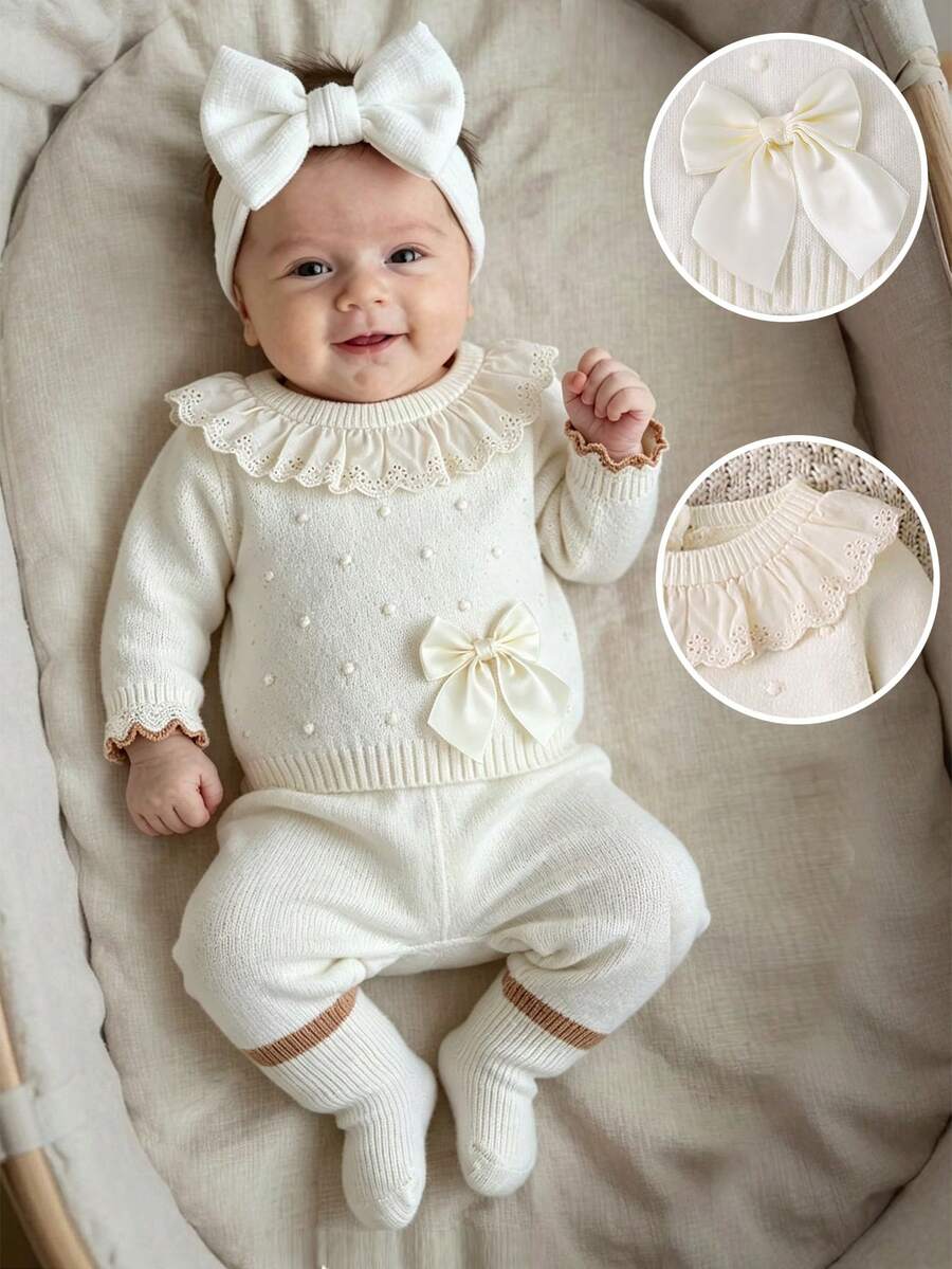 SHEIN 女嬰幼兒針織毛衣套裝,嬰兒幼童套頭蕾絲荷葉領長袖毛衣,舒適秋/冬款 + 針織連腳褲 2 件套,杏色,百搭日常穿著,蝴蝶結設計,精緻溫柔優雅時尚,適合外出與旅行 - 米色 - 查看 1