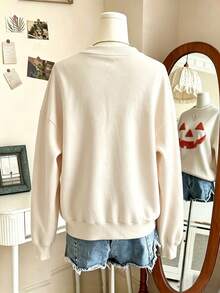Lalippa 秋季氛圍萬聖節刺繡落肩休閒衛衣，萬聖節刺繡運動服，萬聖節雪尼爾紗線衛衣，個性化秋季衛衣，秋季衛衣時尚禮物 - 杏色 - 查看 2