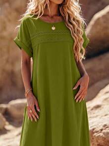 EMERY ROSE Plus Size Summer Casual Woven Fabric Knee Length Dress With Plain Pattern And Flared Hem Short Sleeves - Lime Green - View 1