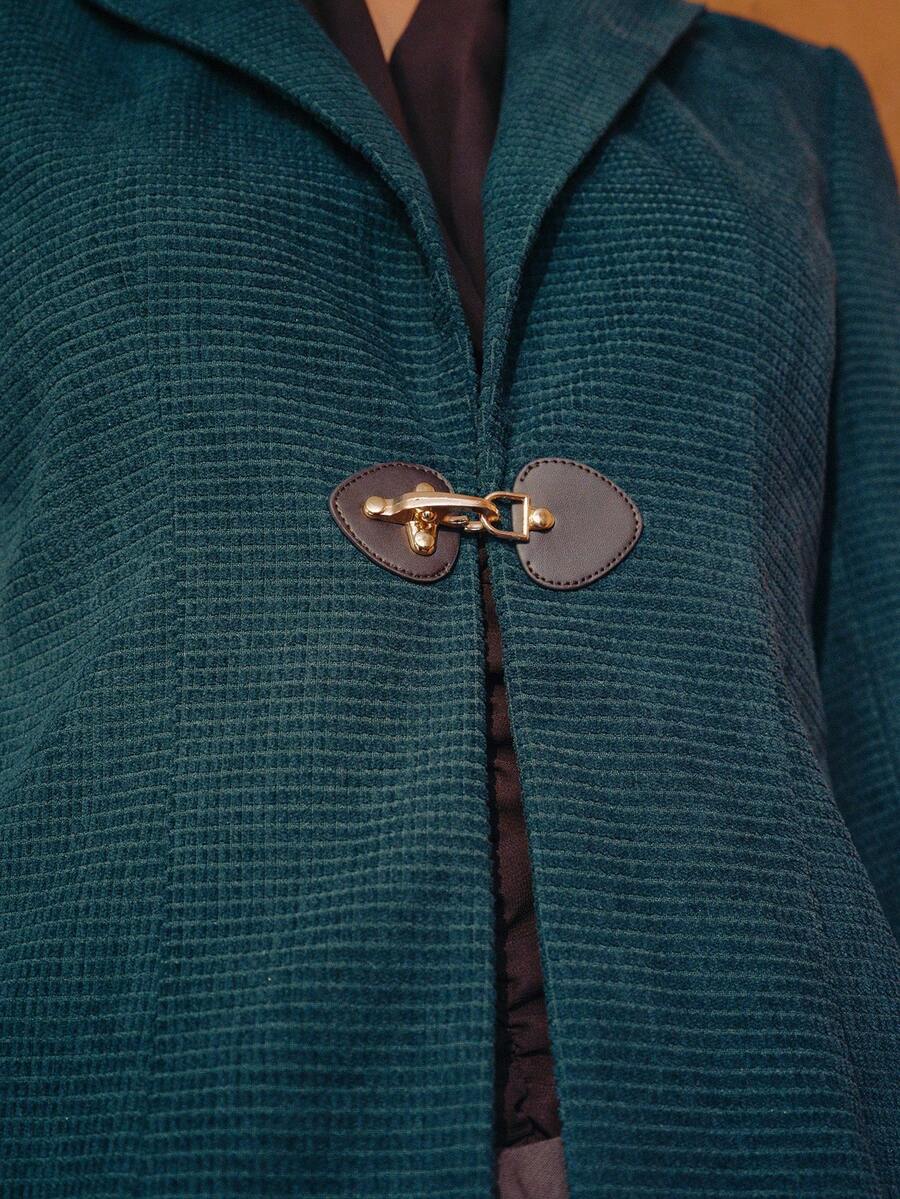 MOTF PREMIUM WOMEN'S COMMUTER ELEGANT AIRPLANE BUCKLE FRONT OPEN BLAZER - Dark Green - View 2