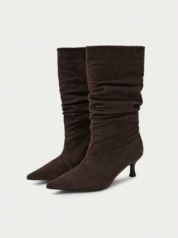 Nöista Soft Faux Suede, Pointed Toe, Ruched Toe And Elegant Kitten Heel, Wear Out Elegant Kitten Heel, Wear Out Elegant Sophisticated Look.
